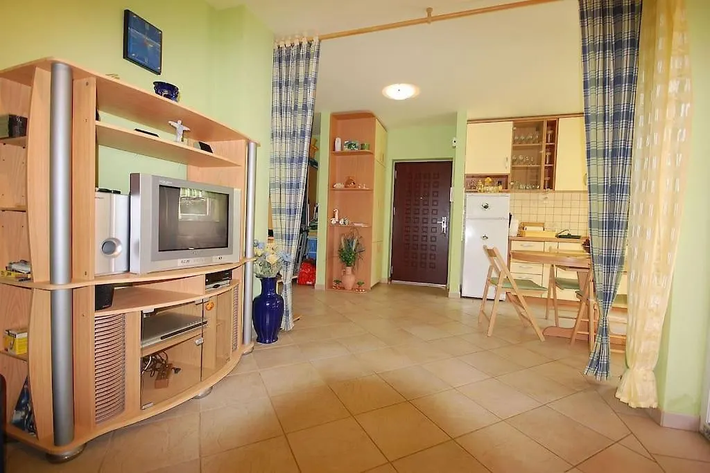 Apartment Ruby By El-Pi Tours Malinska